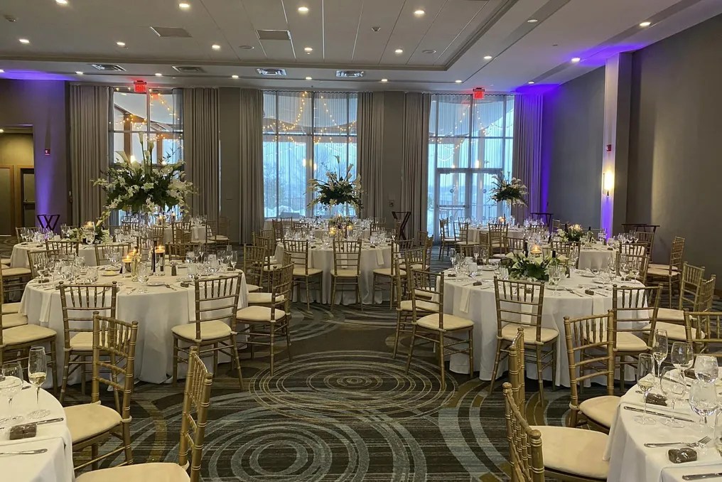 DoubleTree by Hilton Hotel Niagara Falls New York #6