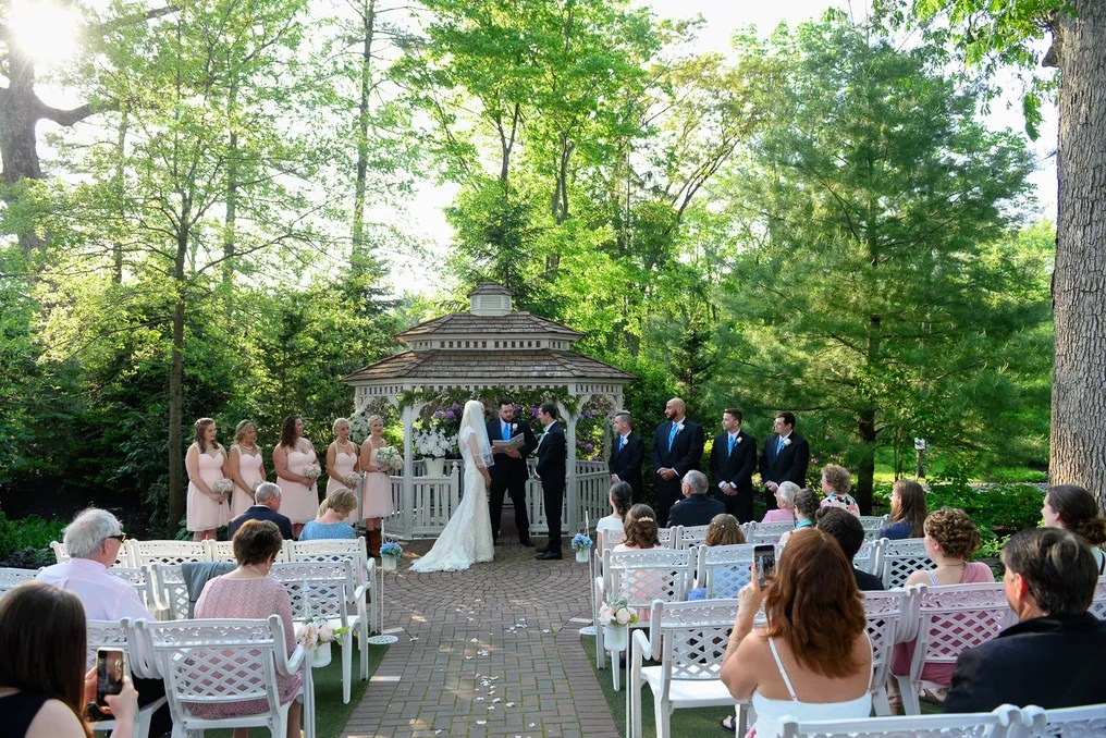 Meredith Manor #16
