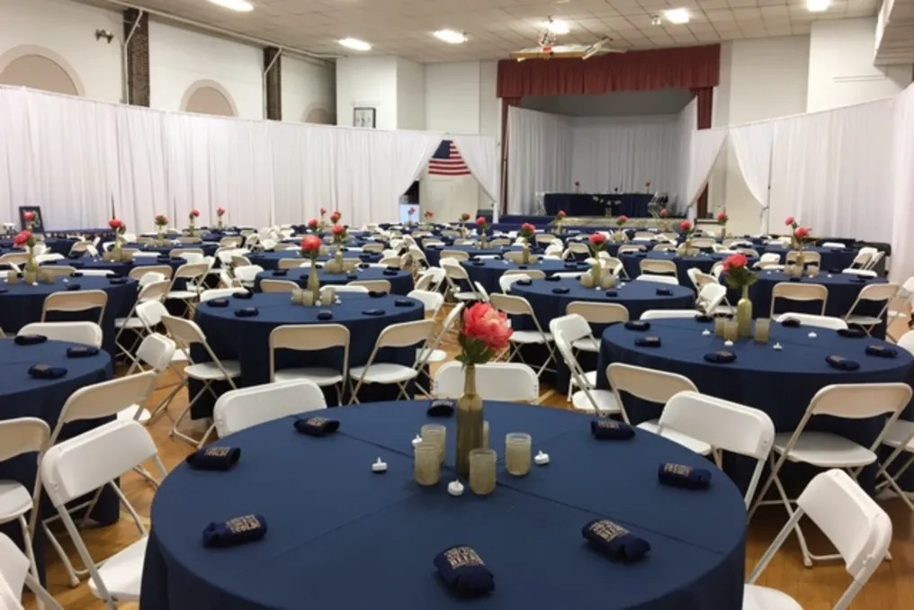 R. E. Franks Meeting Center #6