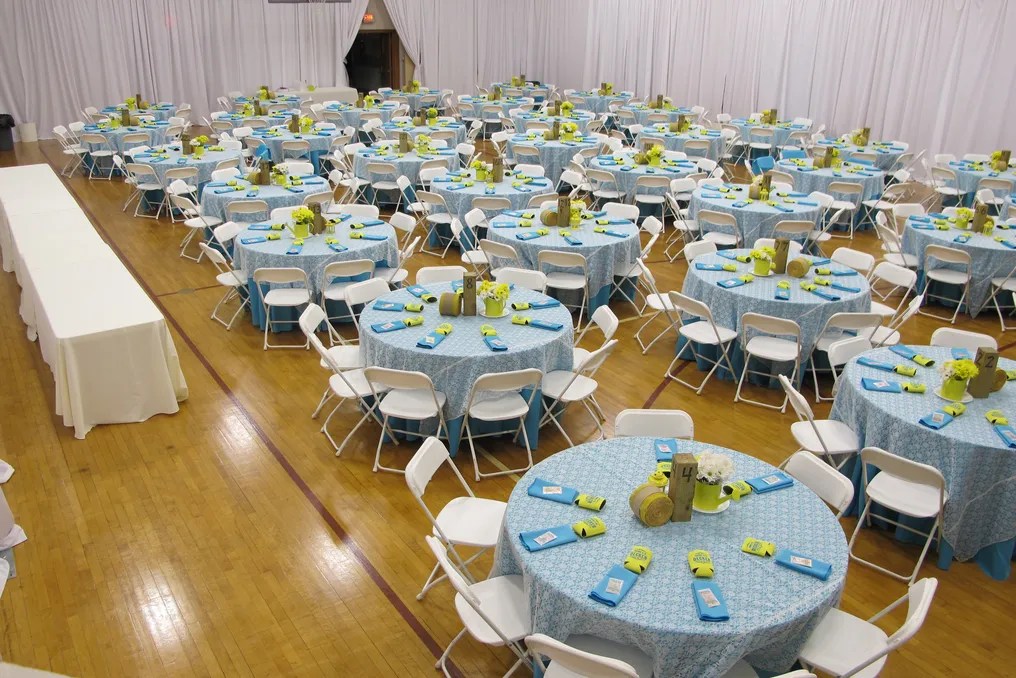 R. E. Franks Meeting Center #14