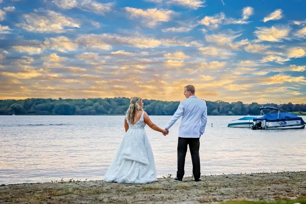 The Oaks Lakeside Restaurant and Event Center #19