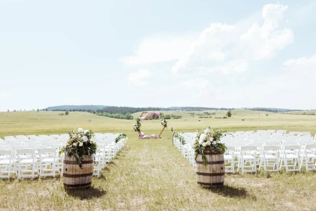 The Farmhouse Barn #8