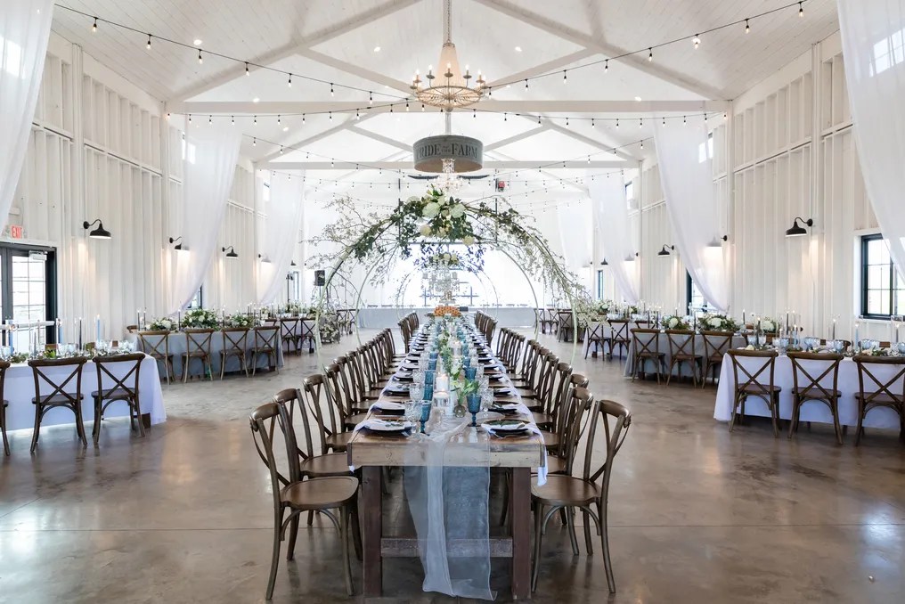 The Farmhouse Barn #26