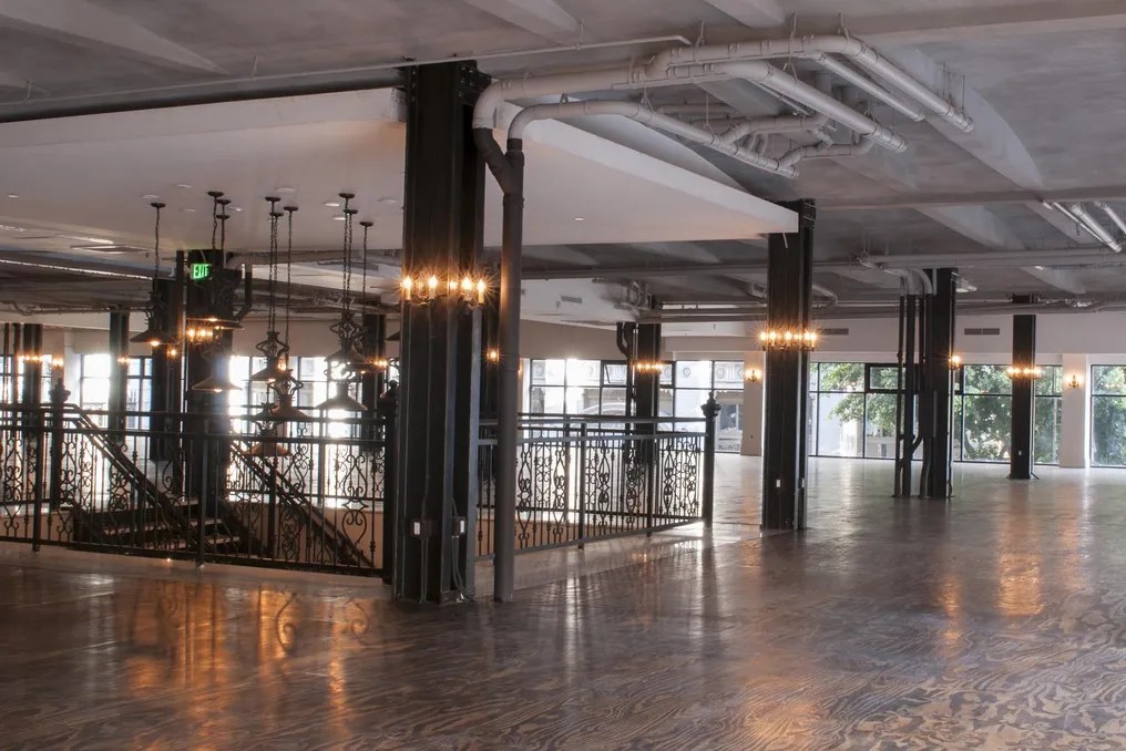 The Alexandria Ballrooms #29