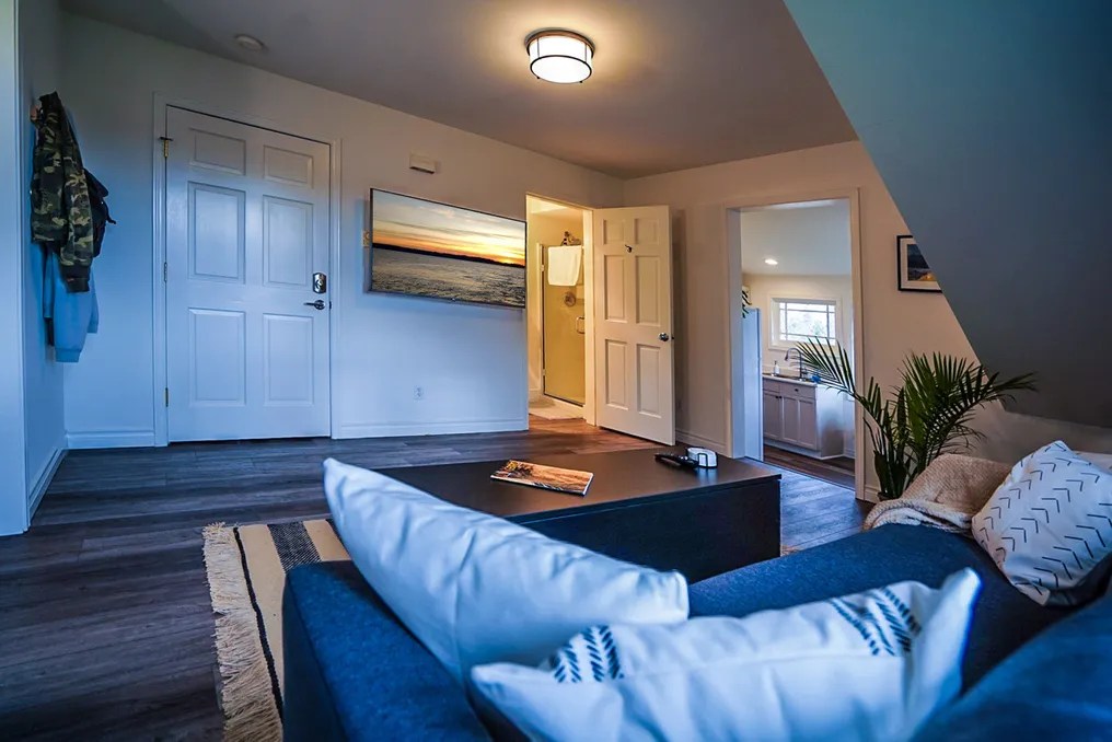 Vashon Inn #5
