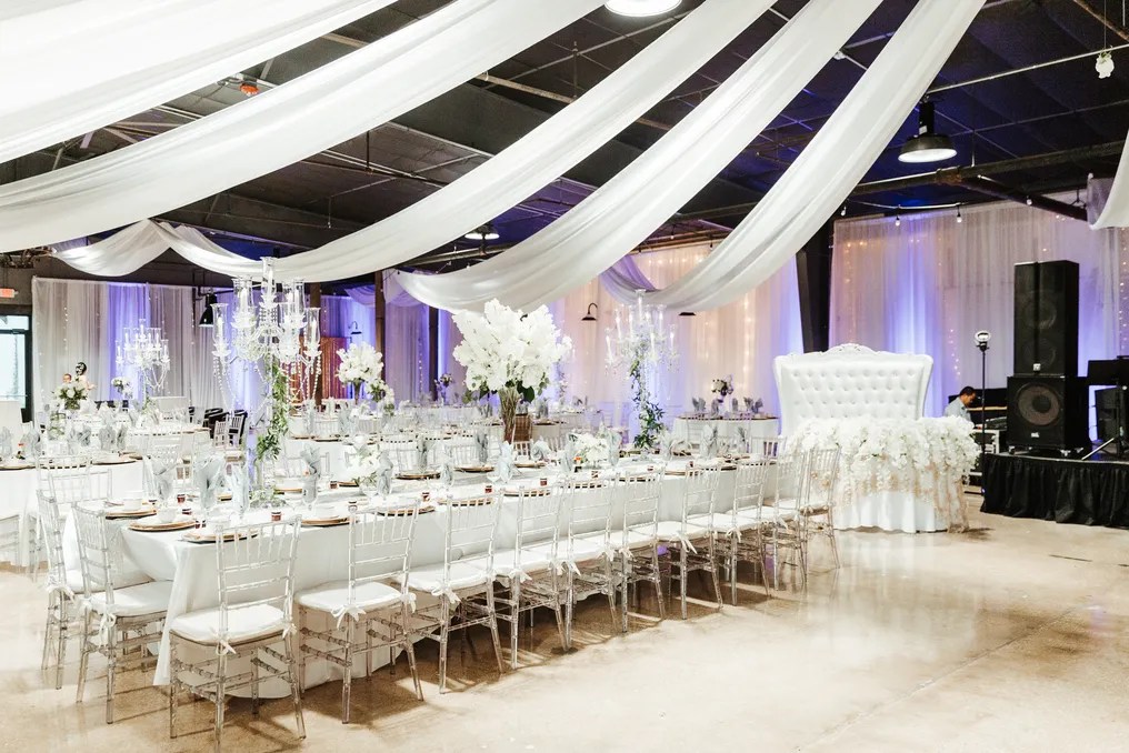 Venue 650 #31