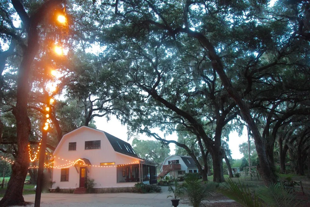 Enchanted Oaks Farm & Lakehouse #25