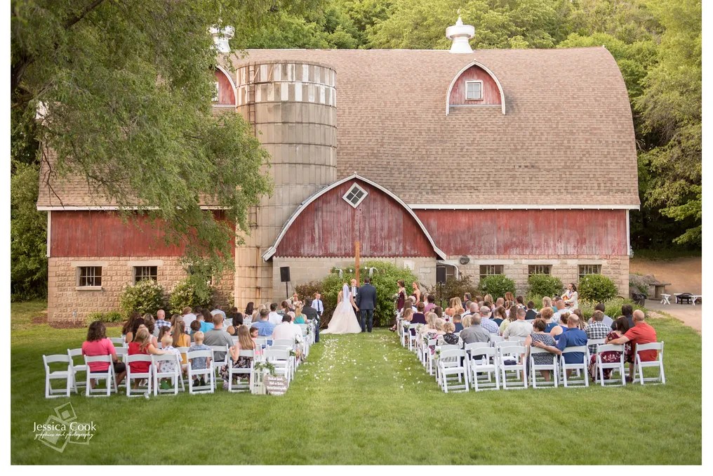 Howling Moon Weddings & Events #11