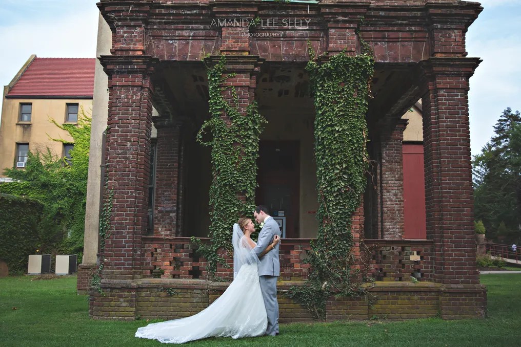 Chateau at Coindre Hall #12