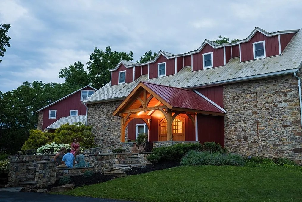 Bally Spring Inn #24