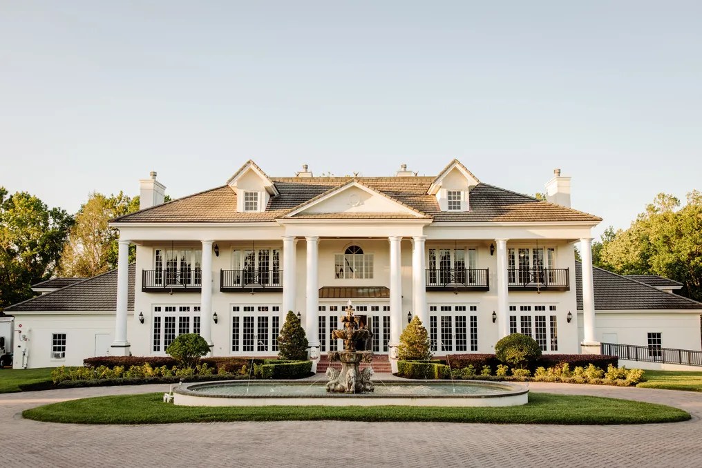 Luxmore Grande Estate #1