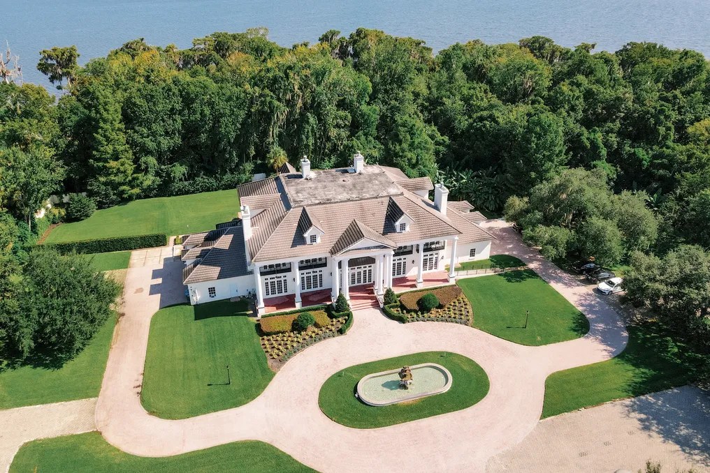 Luxmore Grande Estate #14