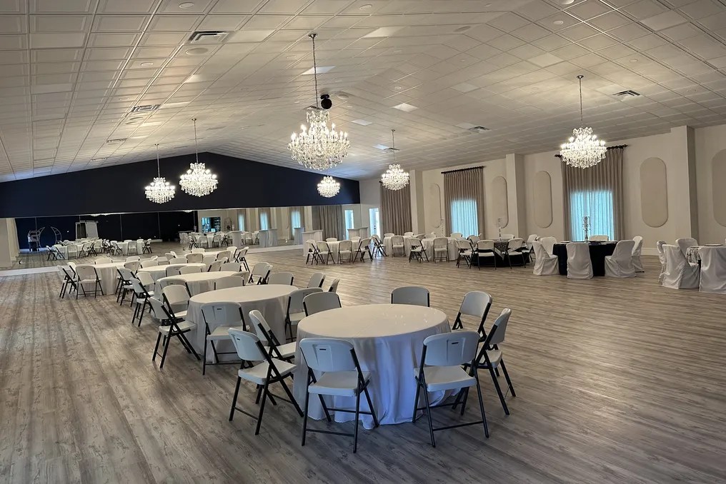 Ballroom On The Lake #21