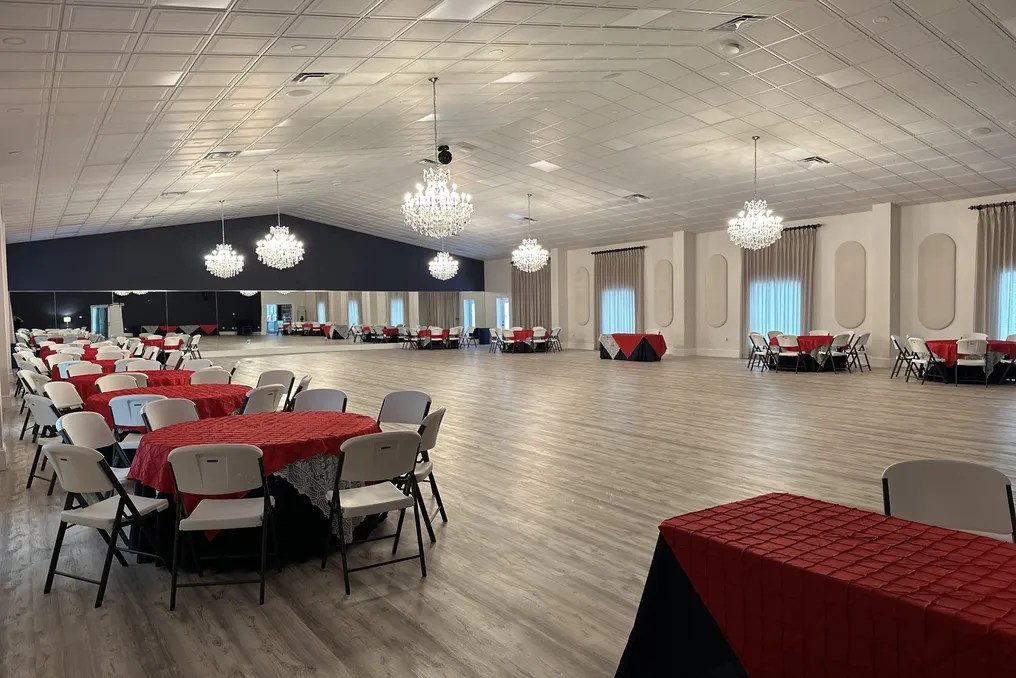 Ballroom On The Lake #23