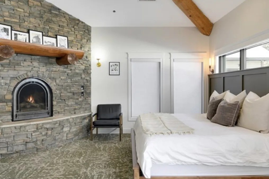 Balsam Lake Lodge #27