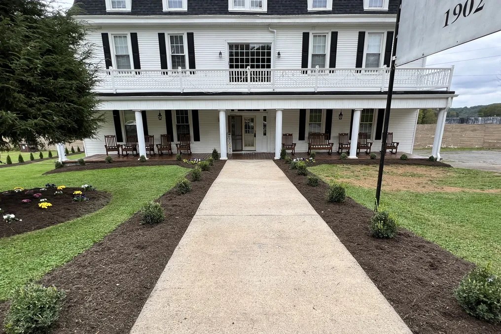 The Washington Inn #1