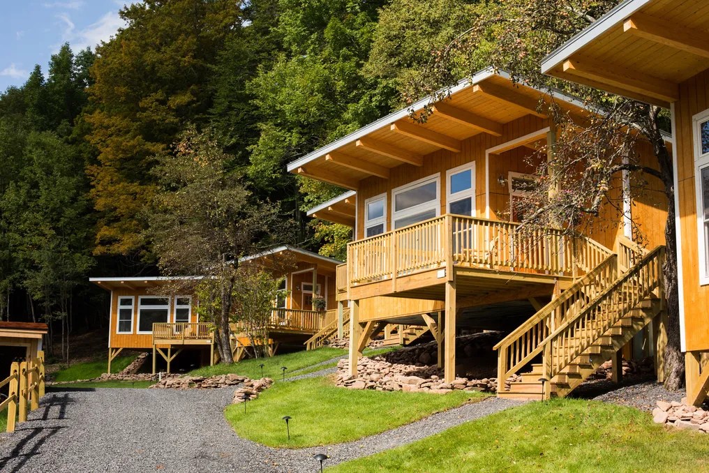 Full Moon Resort #17