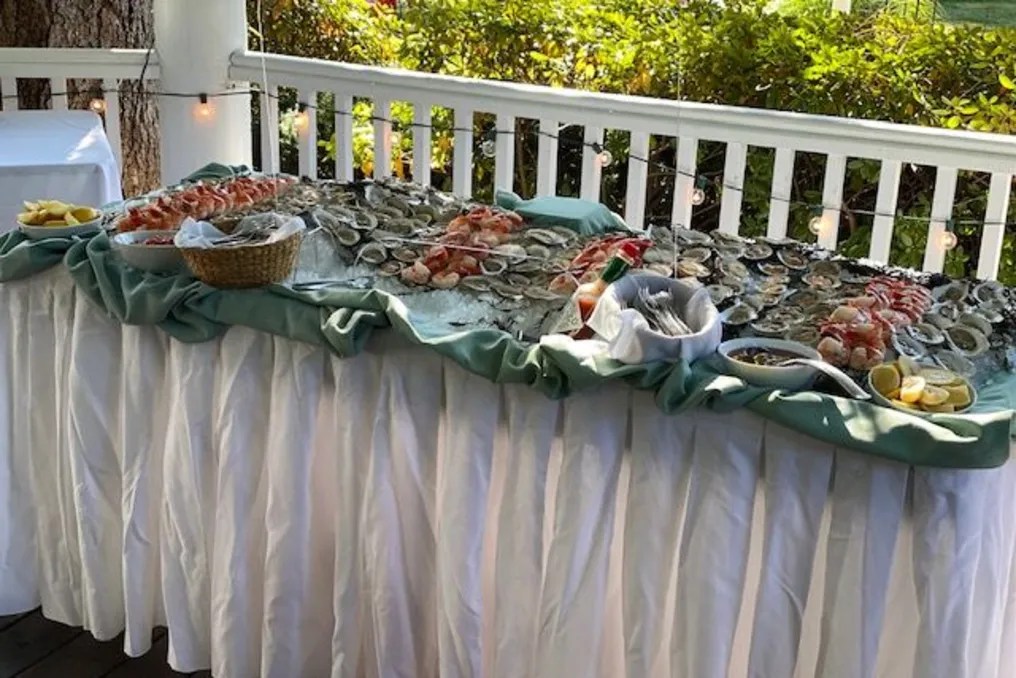 Roger Sherman Inn #11