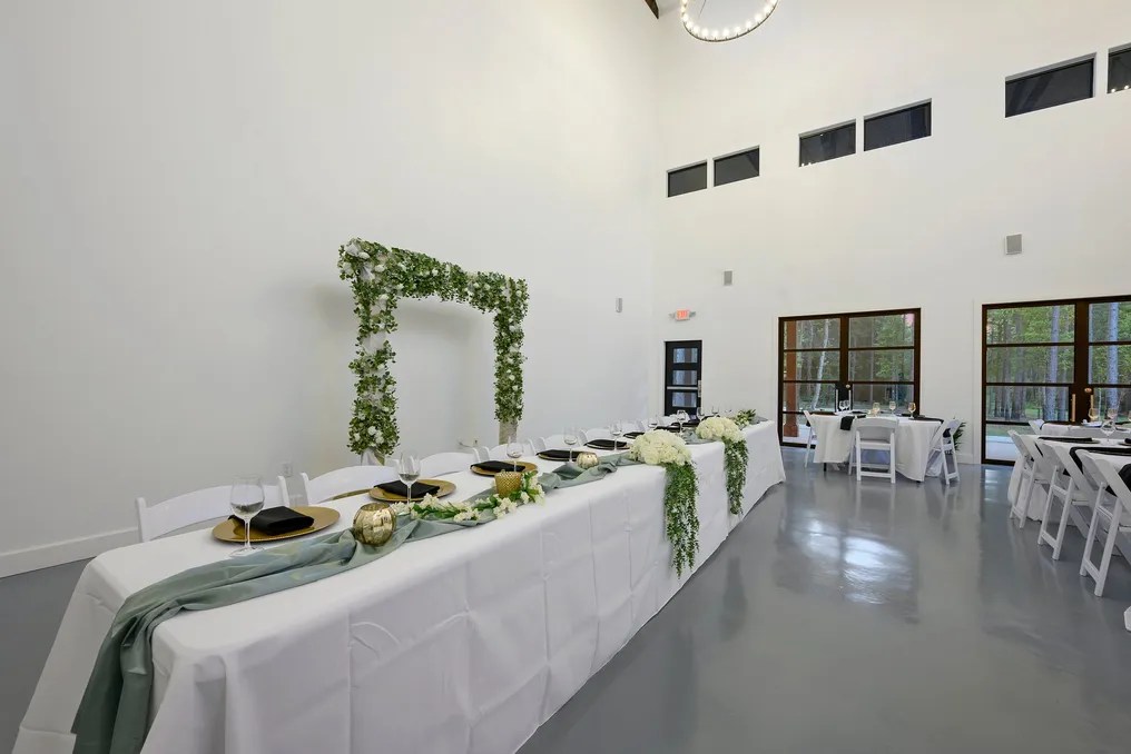 Rustic Rose Hall #18