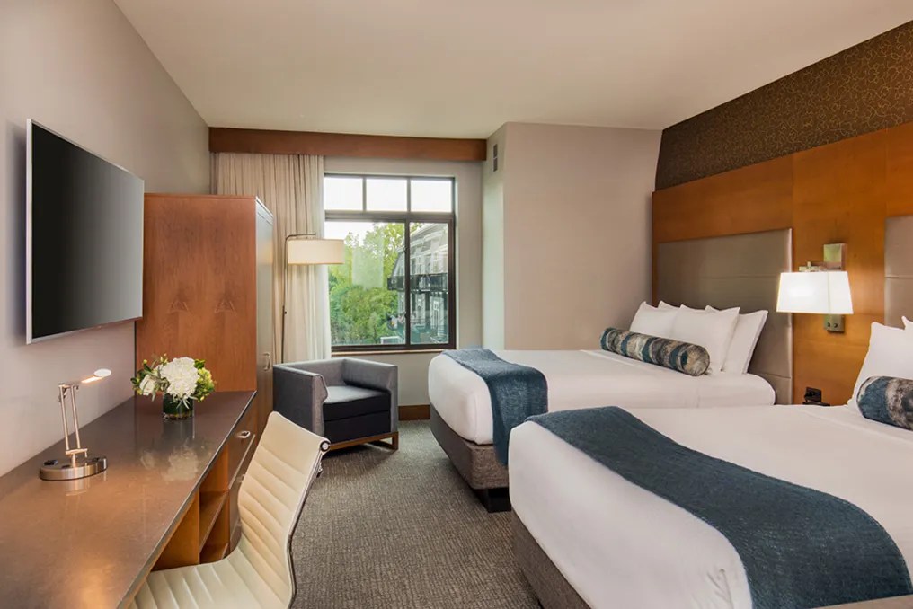 The Hotel Landing #22