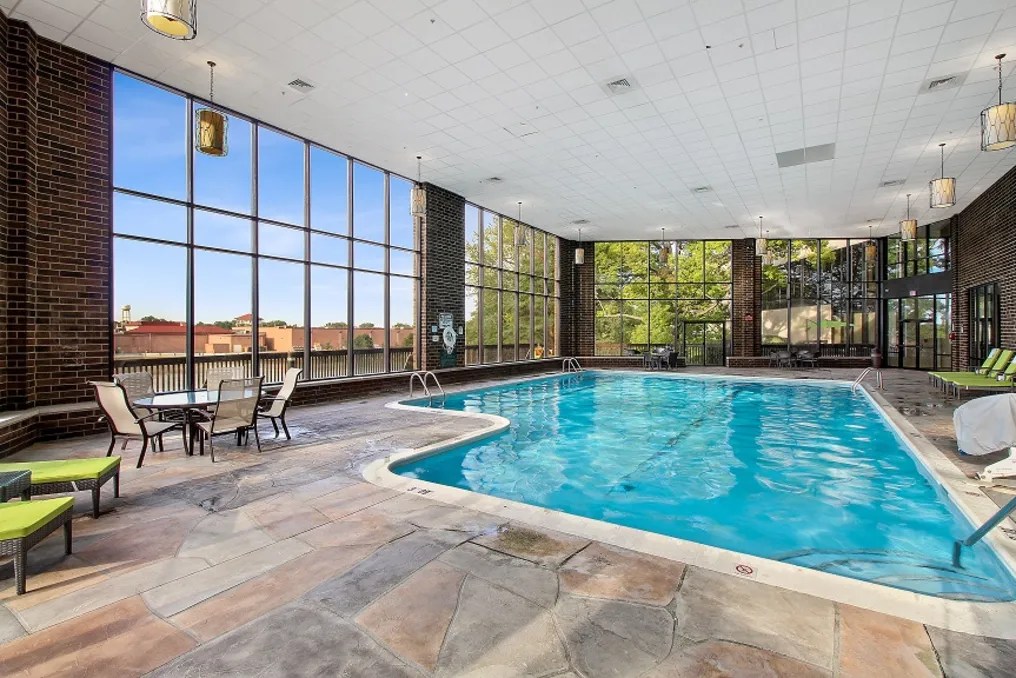 Holiday Inn Crystal Lake #13