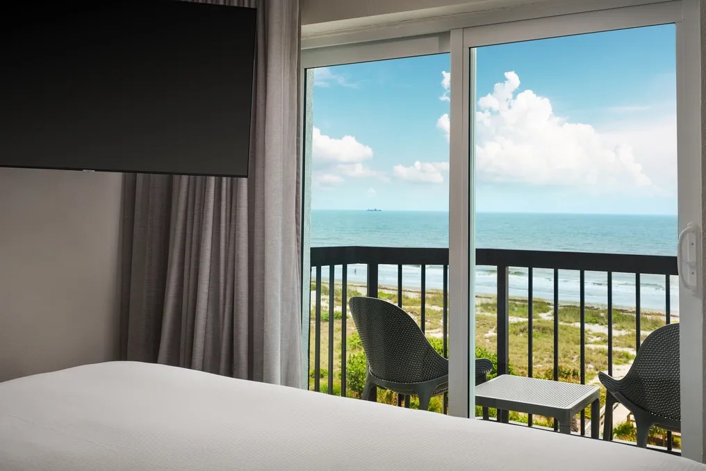 Hilton Garden Inn Cocoa Beach Oceanfront #8