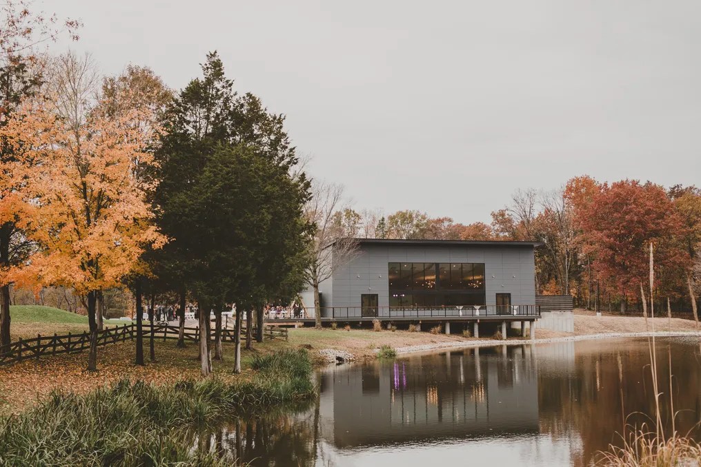 The Venue at Maison du Lac #32