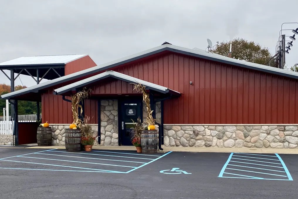 The Stoneridge Barn #49