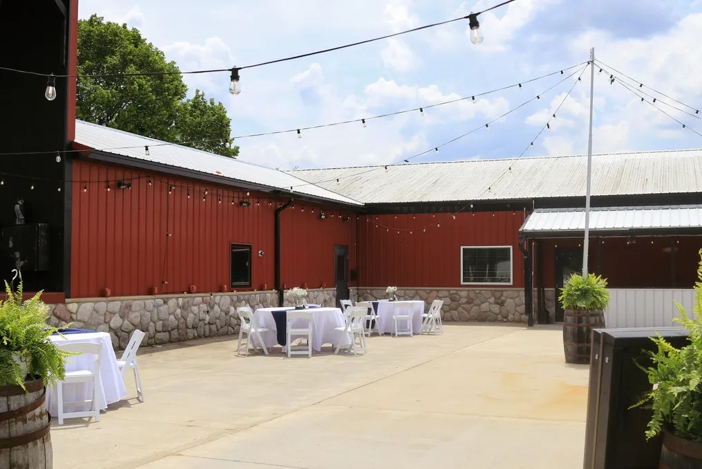 The Stoneridge Barn #52