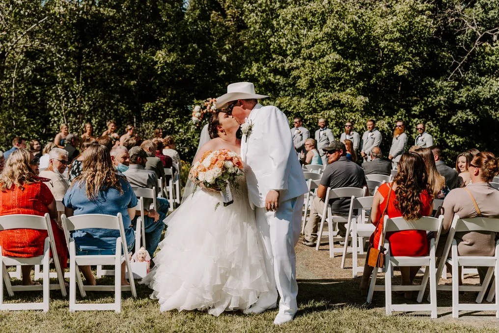 Wildflower Weddings by Holiday Inn East Mountain #9