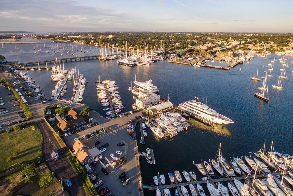 Regatta Place #24