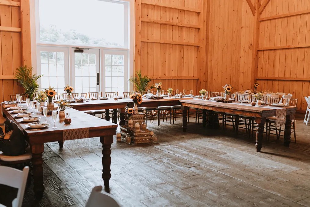 Fortune Valley Manor - Barn Venue #21