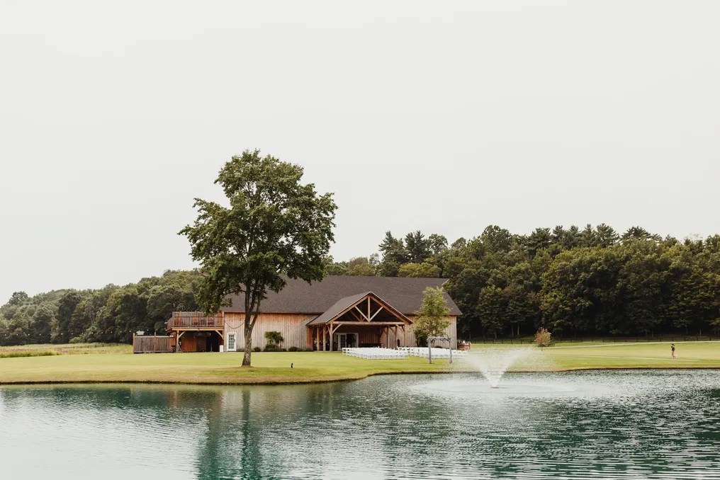 Fortune Valley Manor - Barn Venue #180