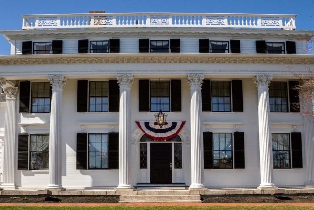 Asa Waters Mansion #6