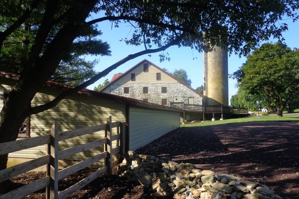 Three Gables Barn #59