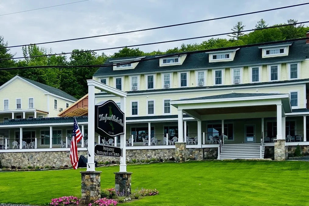 Newfound Lake Inn #15