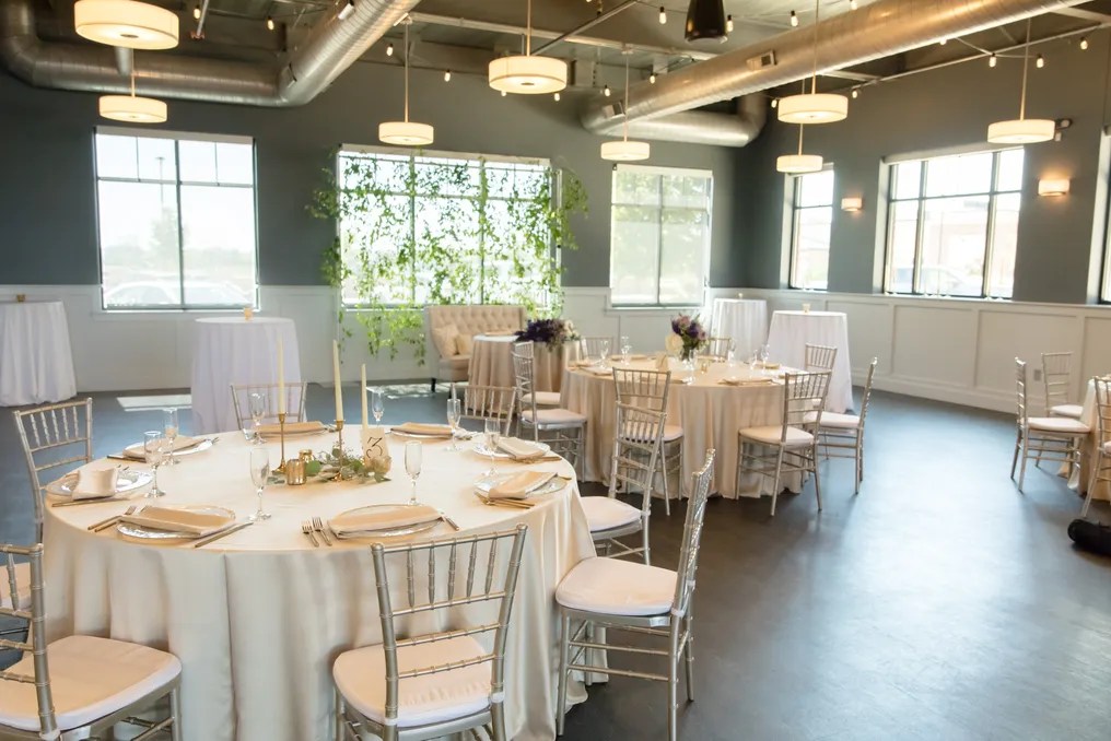 The District Venue #32