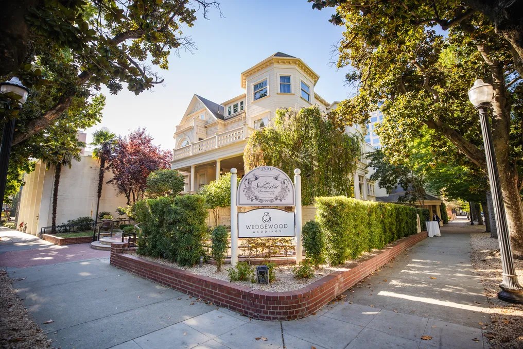 Sterling Hotel by Wedgewood Weddings #1