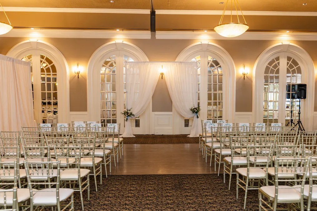 Sterling Hotel by Wedgewood Weddings #3