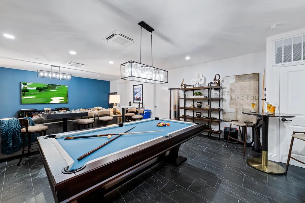 The Emerson Estate #18