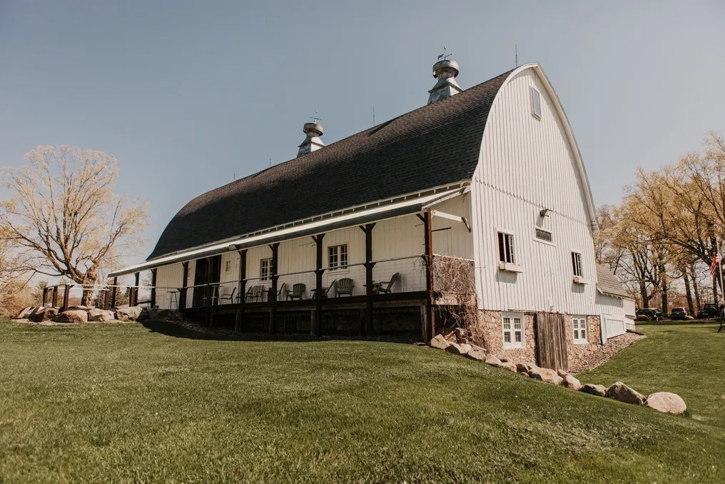 Maple Ridge Farm - Barn Venue! #17