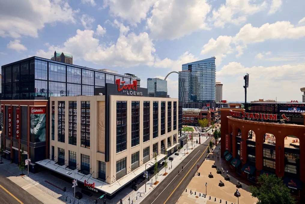 Live! by Loews St. Louis #27
