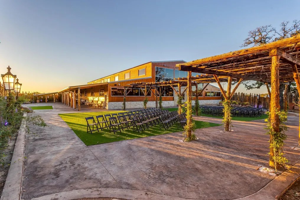 The Loft - Rustic Creek Ranch #7