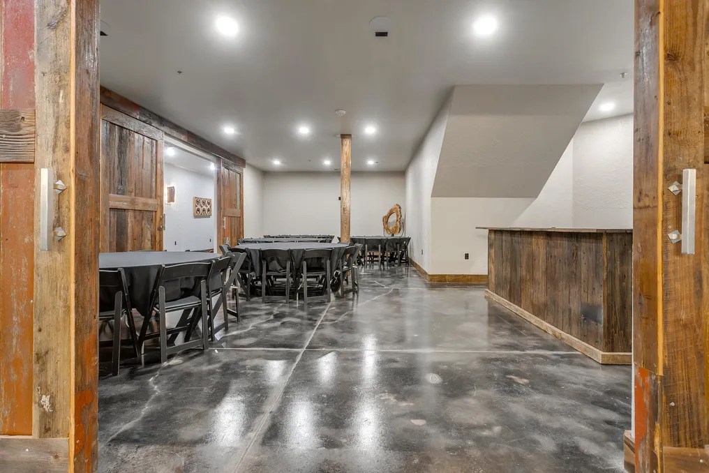 The Loft - Rustic Creek Ranch #11
