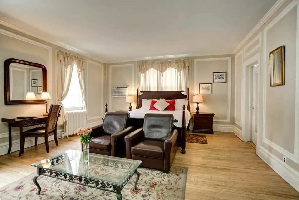 Crabtree's Kittle House #14