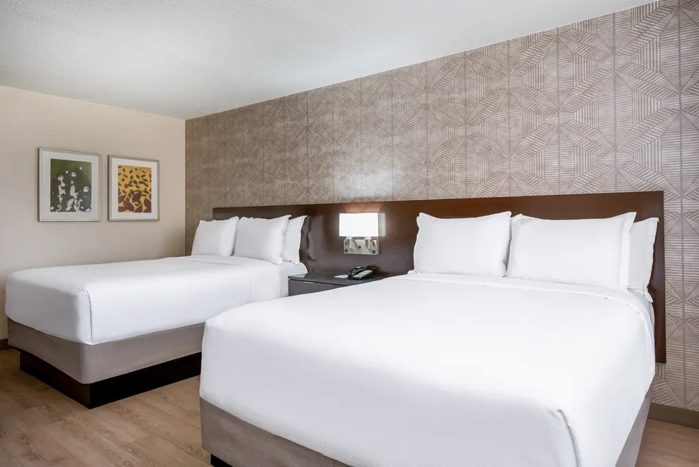 Wyndham Indianapolis West #4