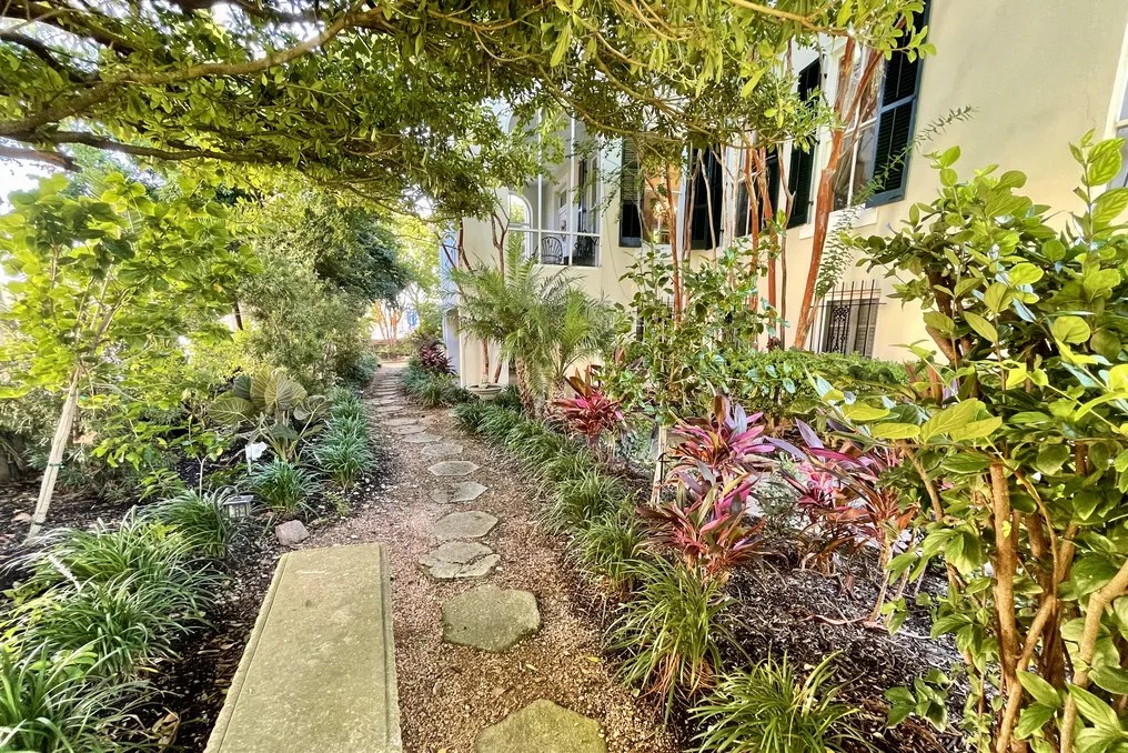Virginia Point INN #18