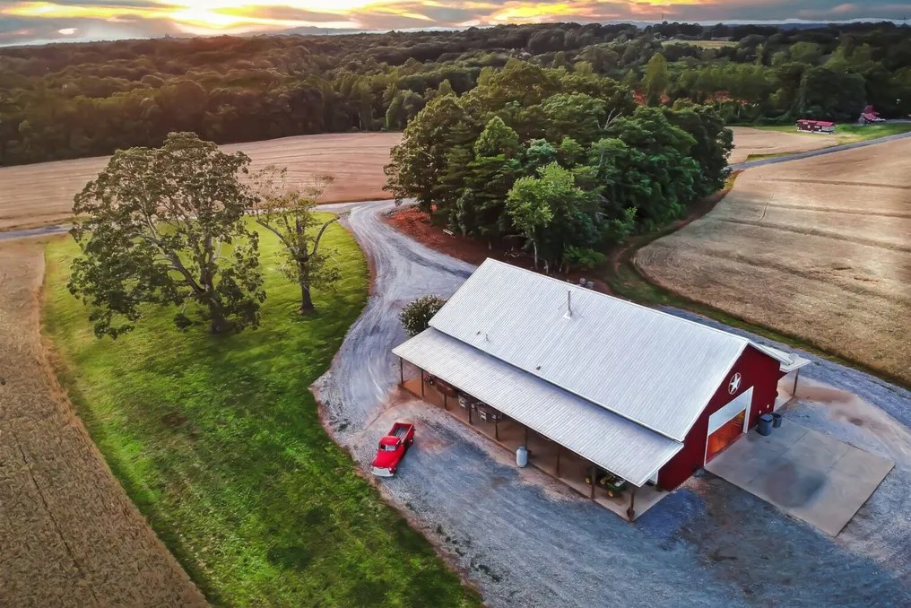 Broken Arrow Farm #1