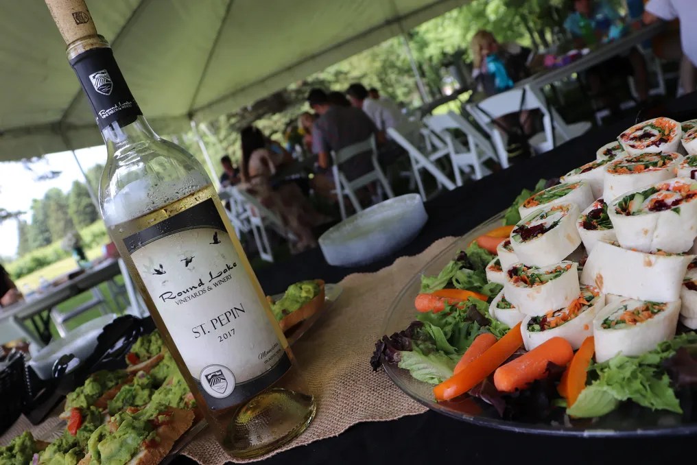 Round Lake Vineyards & Winery #32