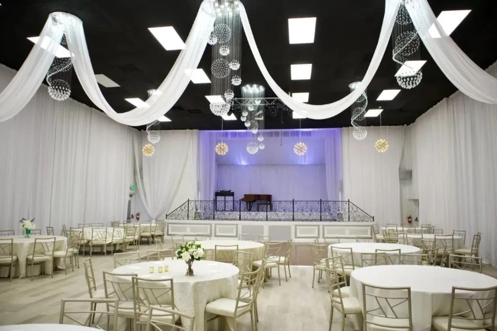 El Palacio Hall #4